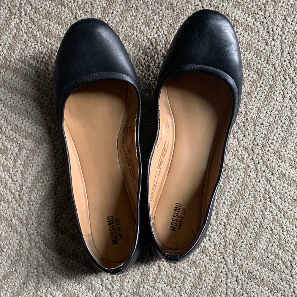 Mossimo size 9 ballet flats
